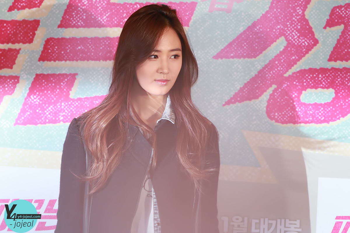 [PIC][20-01-2014]Yuri tham dự buổi công chiếu bộ phim "Boiling Youth" vào tối nay 23726F3552DD39F3081904