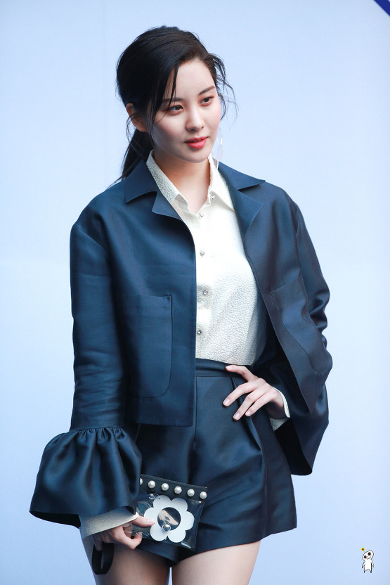 [PIC][28-03-2017]Tiffany và SeoHyun tham dự sự kiện ra mắt BST Thu - Đông của thương hiệu "FLEAMADONNA" trong khuôn khổ "2017 S/S HERA Seoul Fashion Week" vào chiều nay - Page 4 237A704A590AFDB2246E20