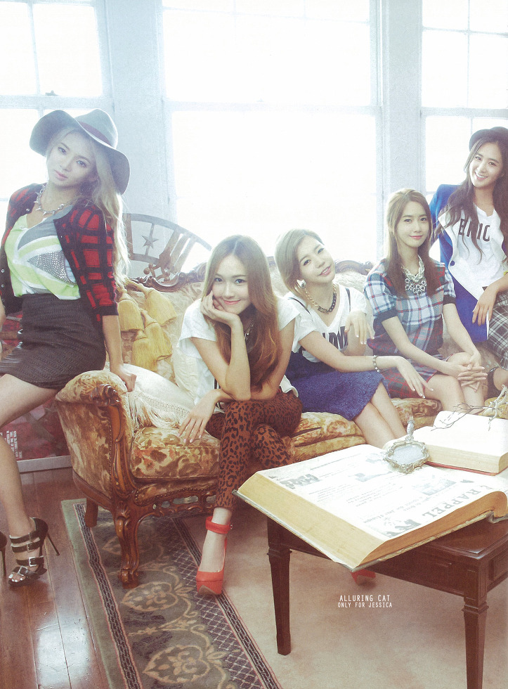 [PIC][03-12-2013]Hình ảnh mới nhất từ "SONE NOTE" của SNSD 240E5E4852A1ABE03202A8