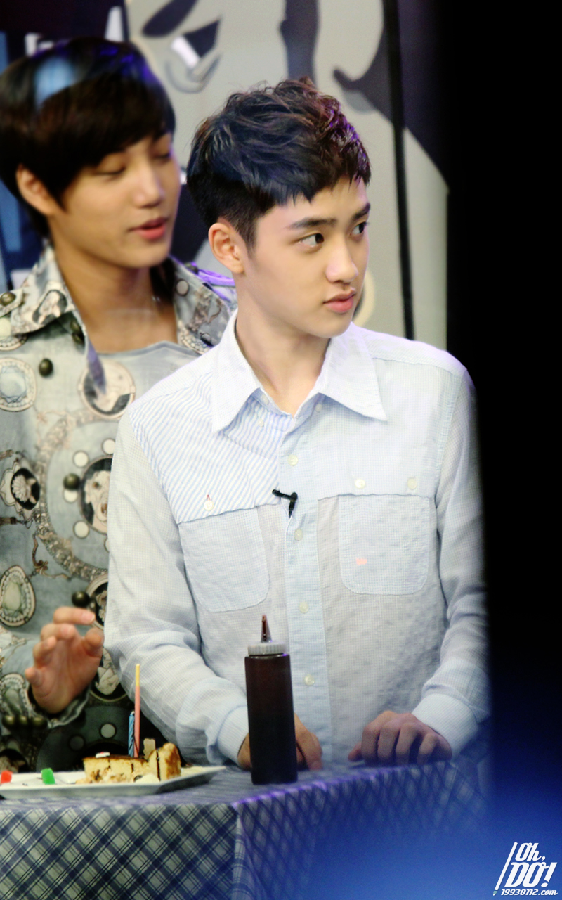 120729 D.O @ Channel [V] "Asian Hero" 18707145501AEEB92E278D