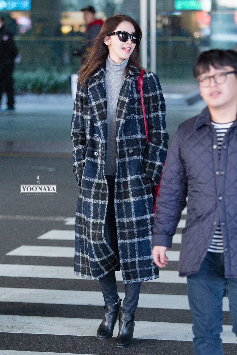 [PIC][28-11-2015]YoonA trở về Hàn Quốc vào chiều nay 22046C33565D61A2047D29